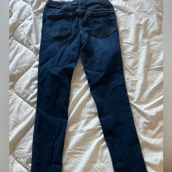 Cat & Jack 14 girls skinny jeans buttons distressed ripped - Picture 5 of 9